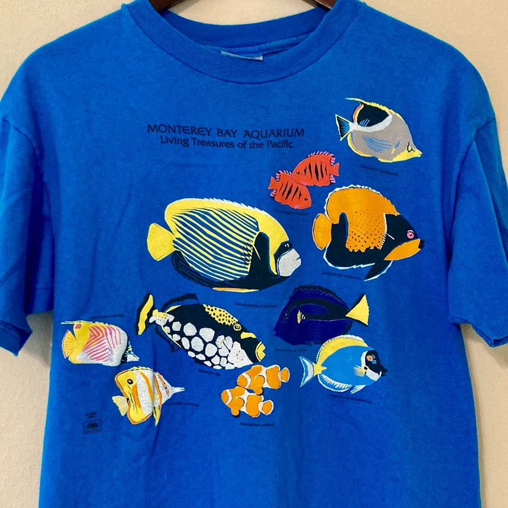Vintage Monterey Bay Aquarium Tropical Fish Shirt